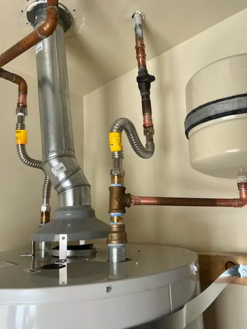 Water heater installation and plumbing repair in Mena